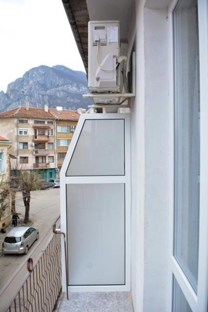 Hotel Rade 1 Vratsa Экстерьер фото