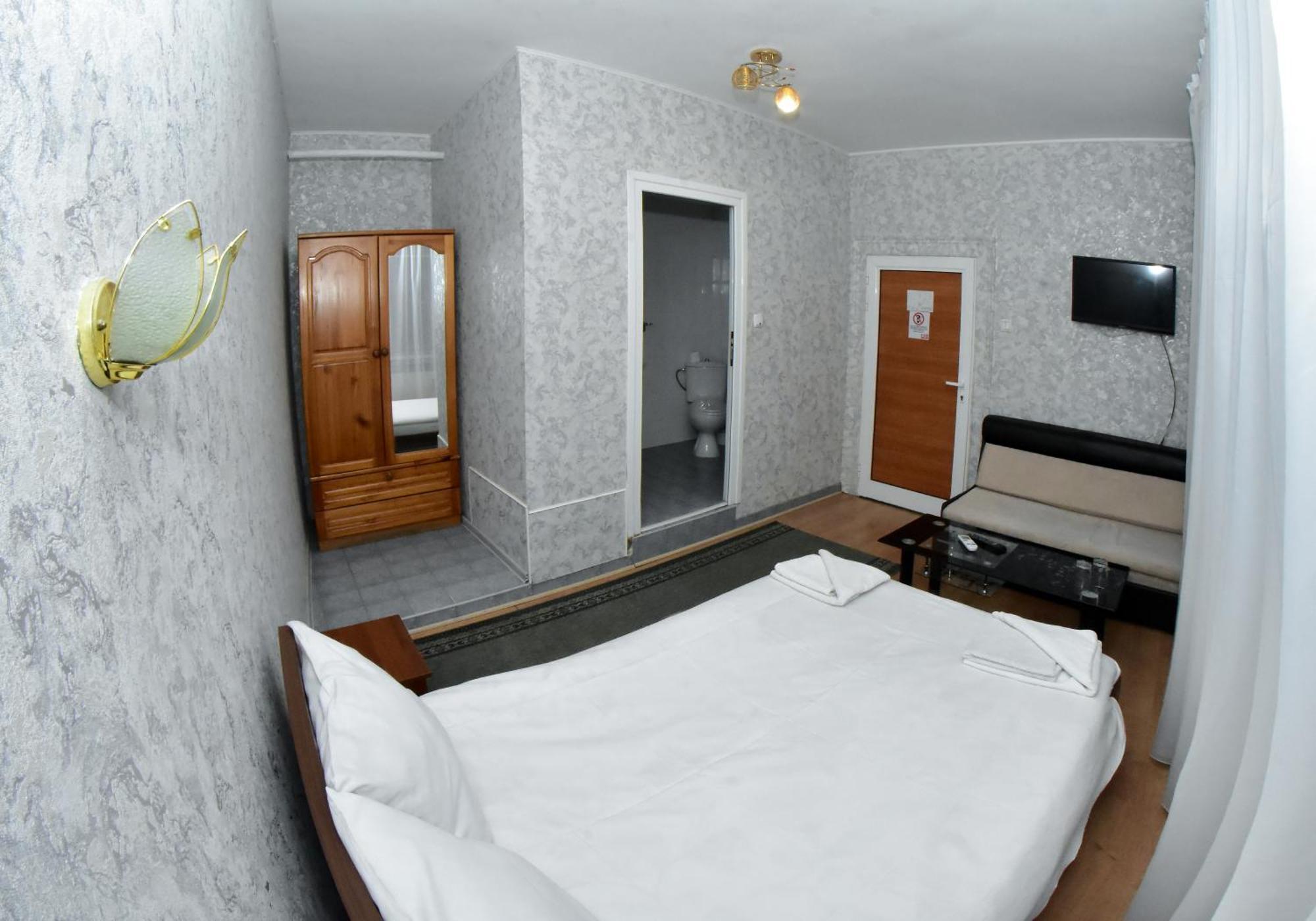 Hotel Rade 1 Vratsa Экстерьер фото