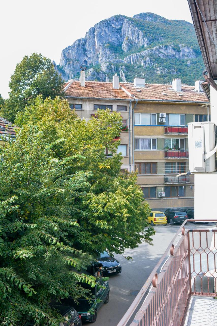 Hotel Rade 1 Vratsa Экстерьер фото